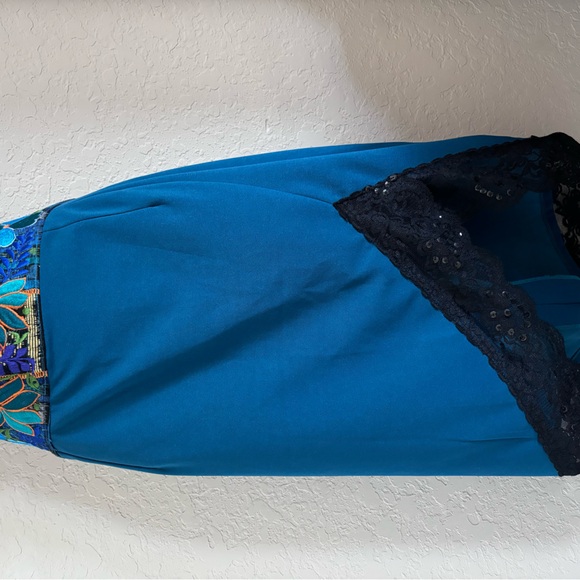 Guatemalan Skirt - Picture 4 of 6